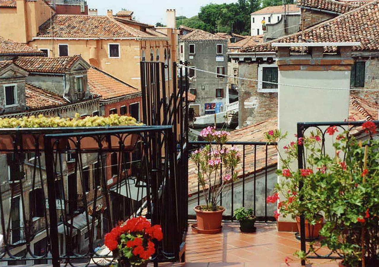 Le Mansarde Deluxe Veneza Exterior foto