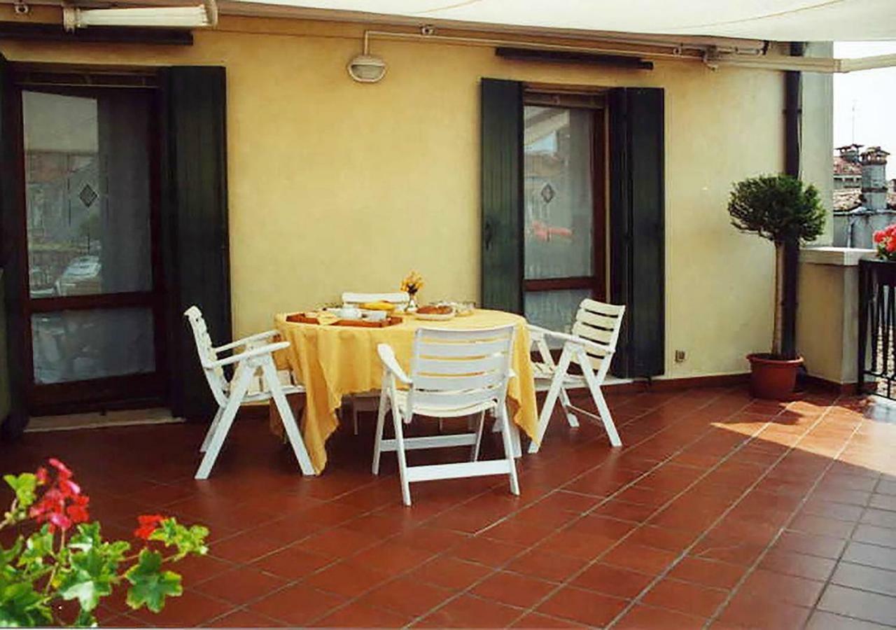 Le Mansarde Deluxe Veneza Exterior foto